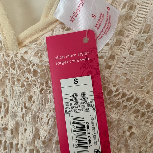 Lace and Eyelet Bathing Suit 👙 Cover-Up - Picture 5 of 5